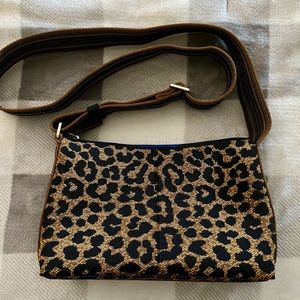 Rothy’s Classic Leopard Casual Crossbody